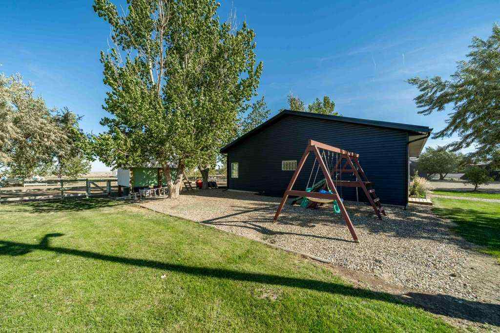 MLS® A2260360 - 12323 Range Road 74   in NONE Rural Cypress County, Residential