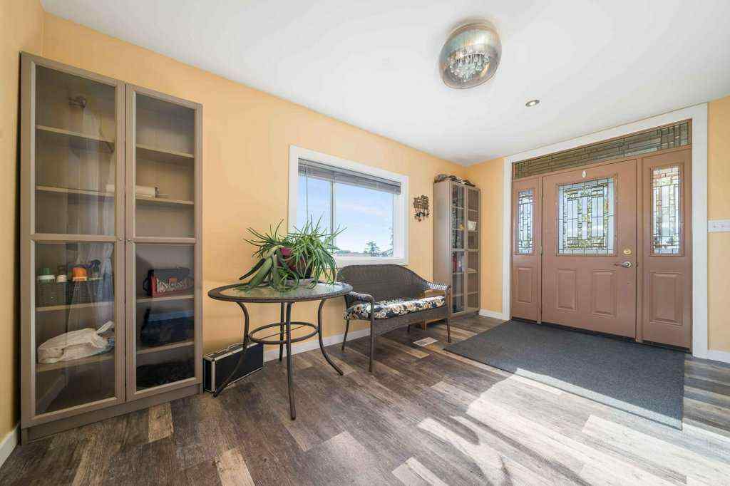 MLS® A2260360 - 12323 Range Road 74   in NONE Rural Cypress County, Residential