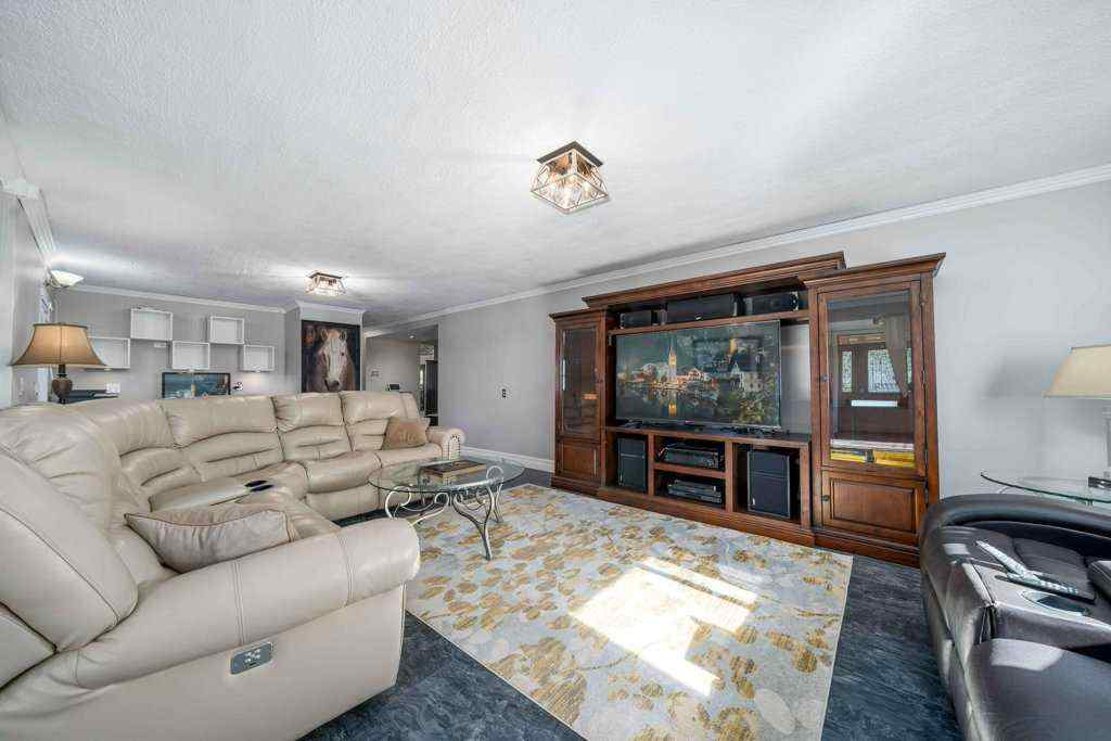 MLS® A2260360 - 12323 Range Road 74   in NONE Rural Cypress County, Residential