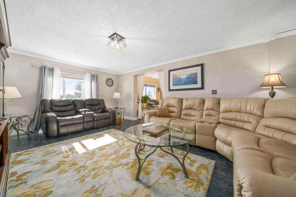 MLS® A2260360 - 12323 Range Road 74   in NONE Rural Cypress County, Residential