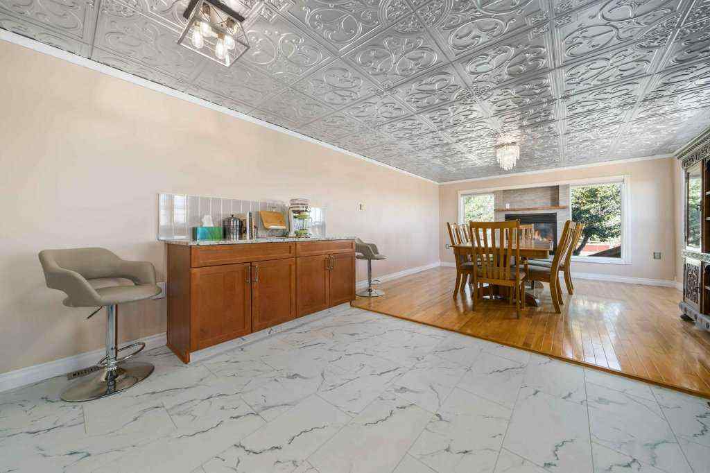 MLS® A2260360 - 12323 Range Road 74   in NONE Rural Cypress County, Residential