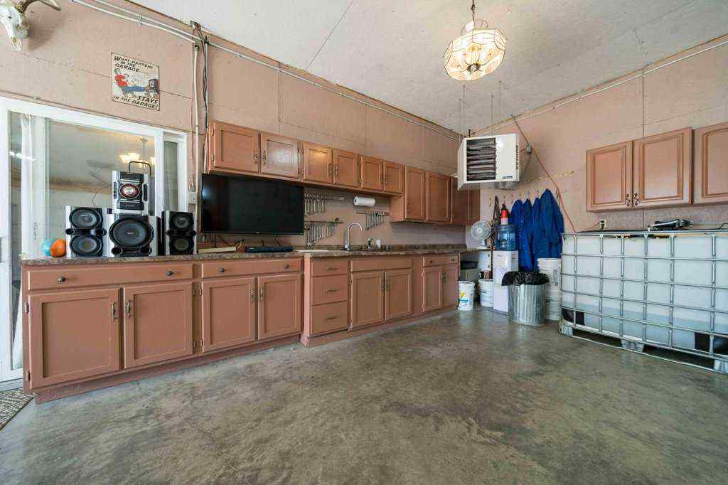 MLS® A2260360 - 12323 Range Road 74   in NONE Rural Cypress County, Residential