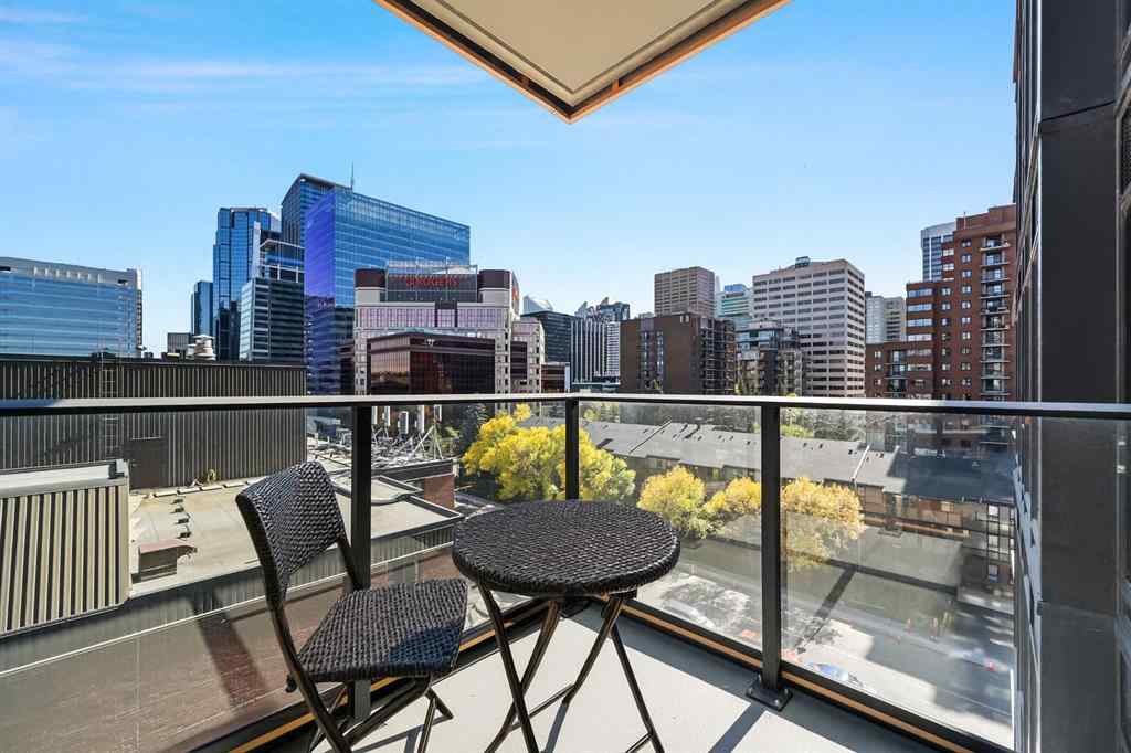 MLS® A2260365 - Unit #704 730 2 Avenue SW in Eau Claire Calgary, Residential