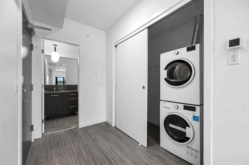 MLS® A2260365 - Unit #704 730 2 Avenue SW in Eau Claire Calgary, Residential