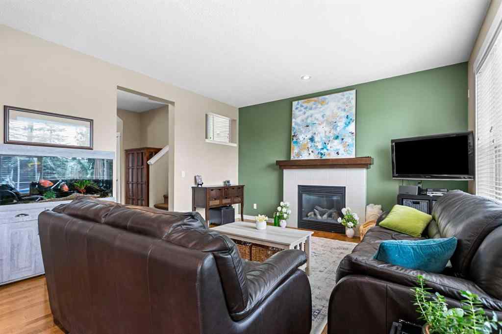 MLS® A2260372 - 4746 Elgin Avenue SE in McKenzie Towne Calgary, Residential