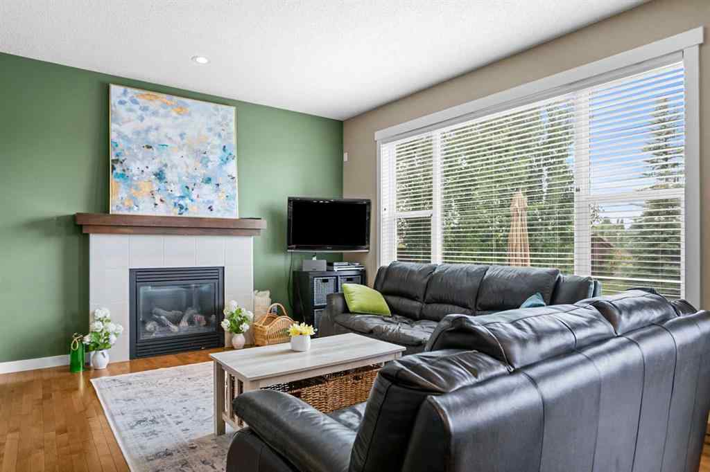 MLS® A2260372 - 4746 Elgin Avenue SE in McKenzie Towne Calgary, Residential