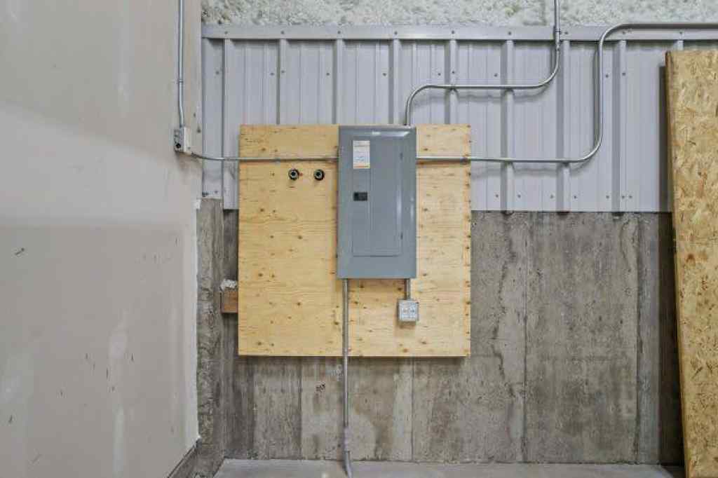 MLS® A2260373 - Unit #5 2 Limestone Valley Road  in NONE Dead Man's Flats, Commercial