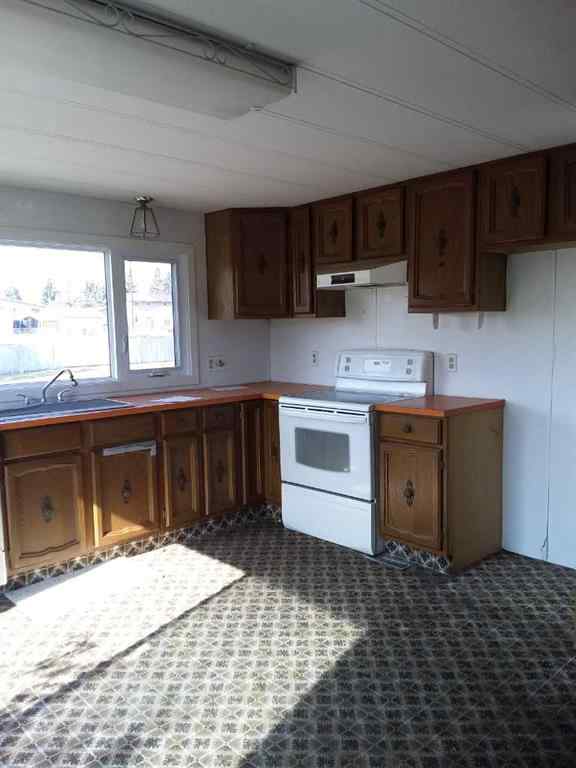 MLS® A2260374 - Unit #126 6220 17 Avenue SE in Red Carpet Calgary, Mobile