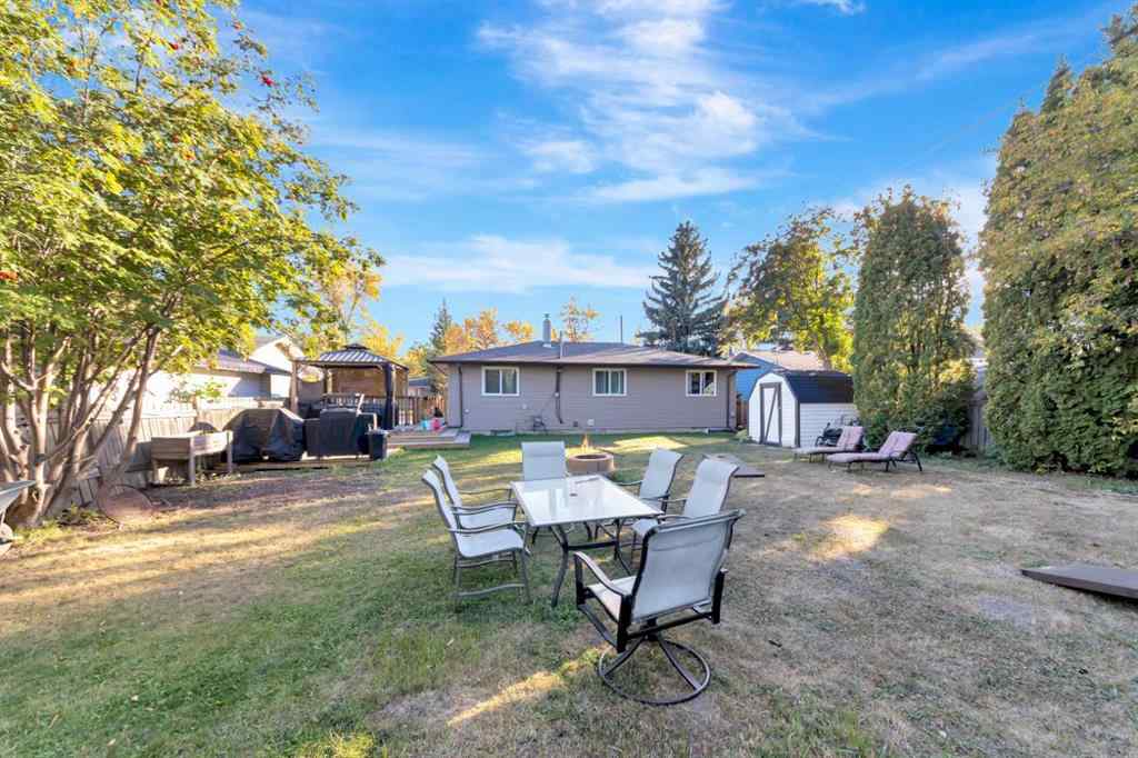 MLS® A2260375 - 4710 37 Street  in Larsen Grove Lloydminster, Residential