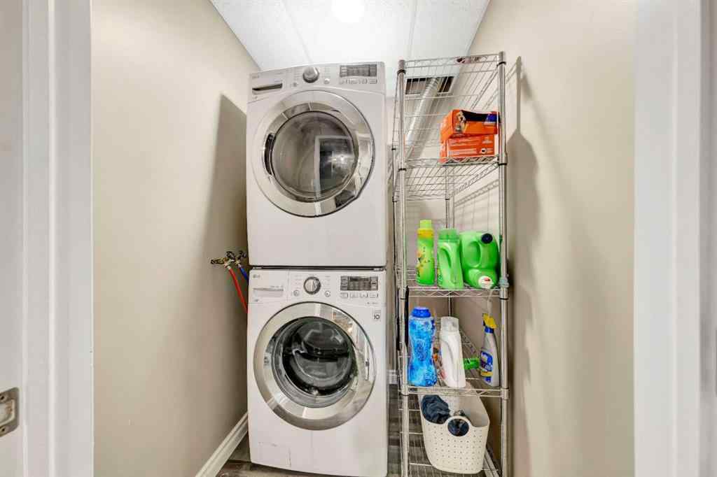 MLS® A2260375 - 4710 37 Street  in Larsen Grove Lloydminster, Residential