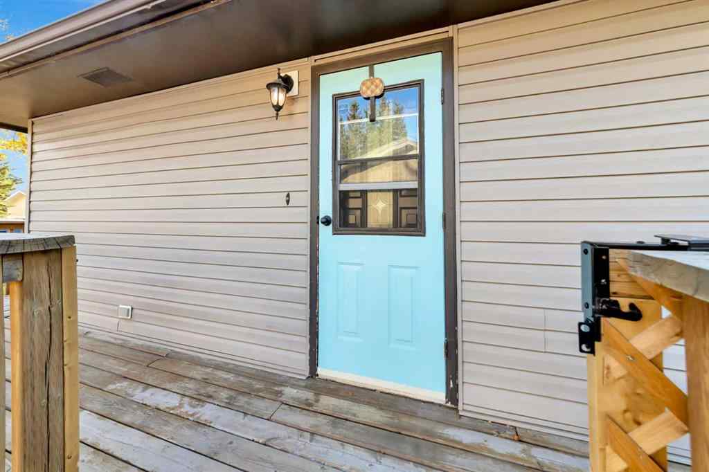 MLS® A2260375 - 4710 37 Street  in Larsen Grove Lloydminster, Residential