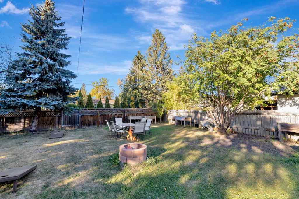 MLS® A2260375 - 4710 37 Street  in Larsen Grove Lloydminster, Residential