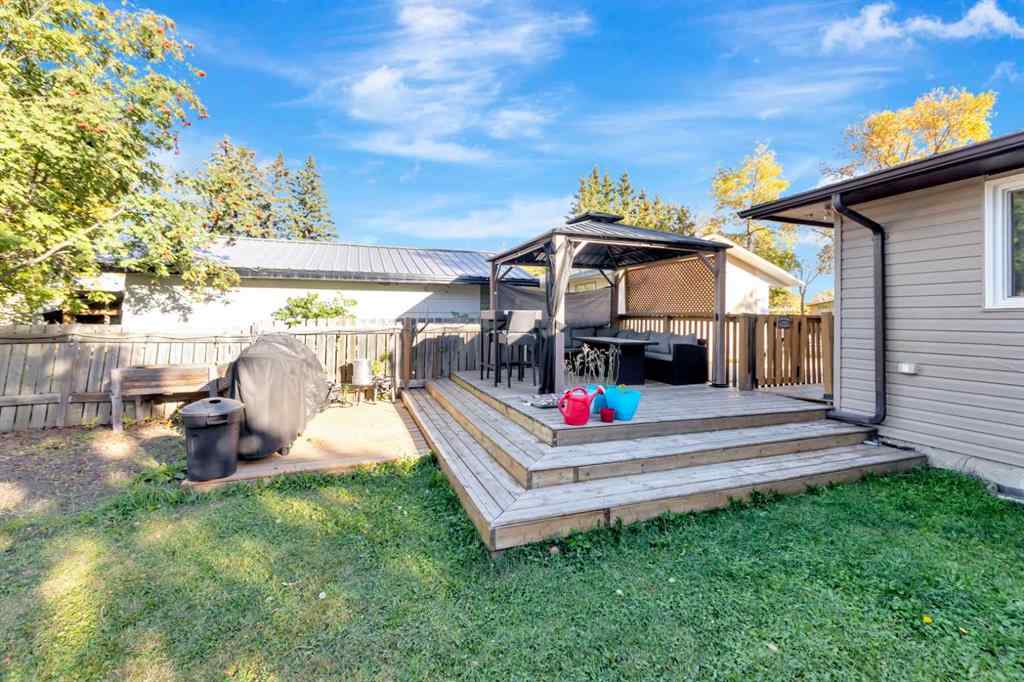 MLS® A2260375 - 4710 37 Street  in Larsen Grove Lloydminster, Residential