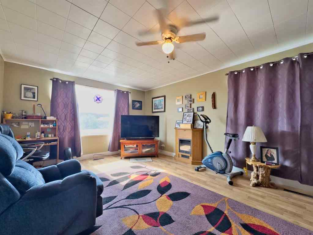 MLS® A2260376 - 8613 18 Avenue  in NONE Coleman, Residential