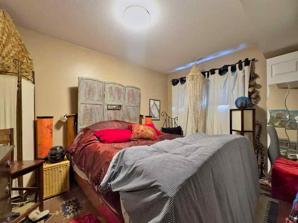 MLS® A2260376 - 8613 18 Avenue  in NONE Coleman, Residential