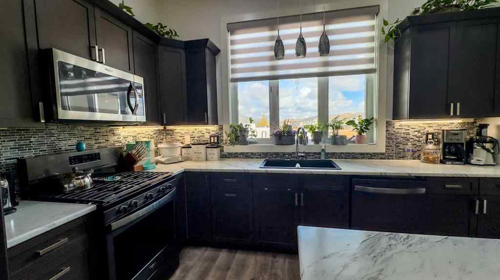 MLS® A2260384 - 2441 7 Avenue  in Wainwright Wainwright, Residential