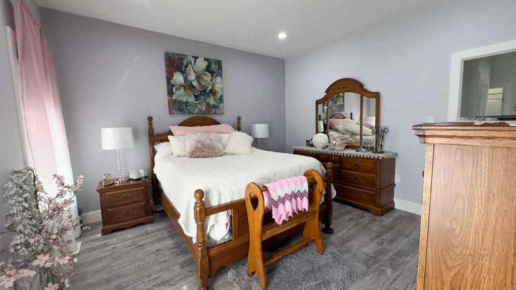 MLS® A2260384 - 2441 7 Avenue  in Wainwright Wainwright, Residential