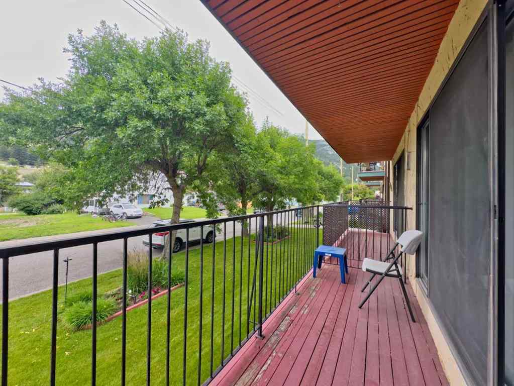 MLS® A2260395 - Unit #202 13102 22 Avenue  in NONE Blairmore, Residential