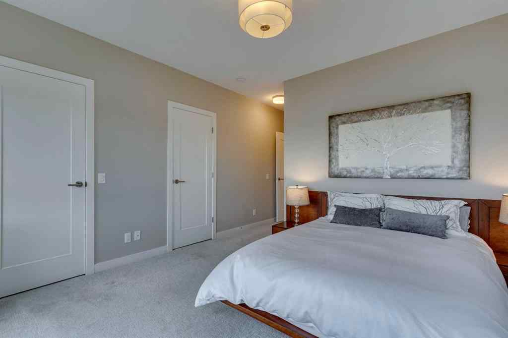 MLS® A2260396 - 3225 39 Street NW in University District Calgary, Residential