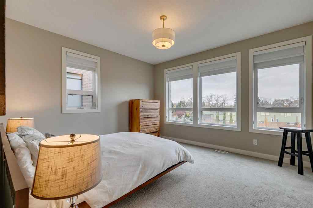 MLS® A2260396 - 3225 39 Street NW in University District Calgary, Residential