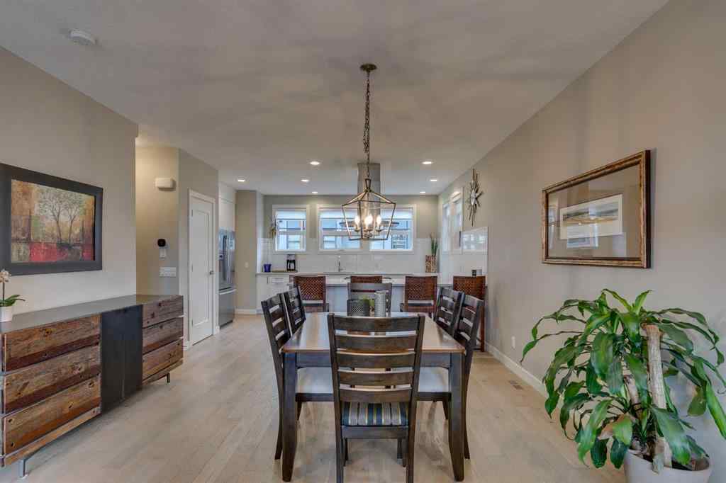 MLS® A2260396 - 3225 39 Street NW in University District Calgary, Residential