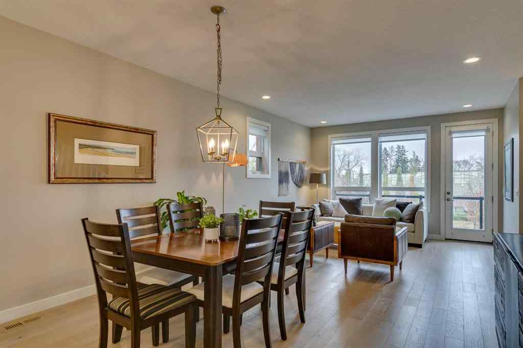 MLS® A2260396 - 3225 39 Street NW in University District Calgary, Residential