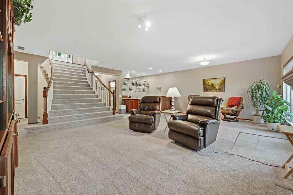 MLS® A2260401 - 163 Douglasview Road SE in Douglasdale/Glen Calgary, Residential