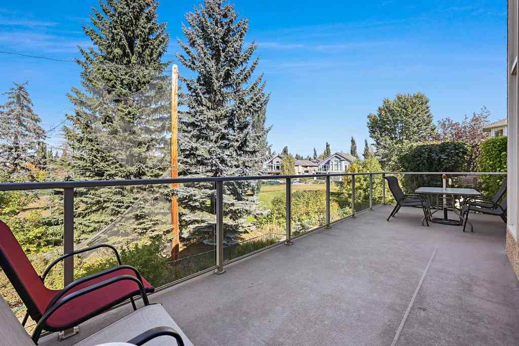 MLS® A2260401 - 163 Douglasview Road SE in Douglasdale/Glen Calgary, Residential