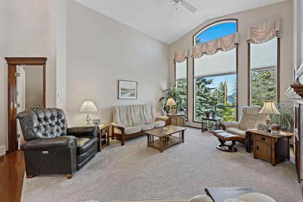 MLS® A2260401 - 163 Douglasview Road SE in Douglasdale/Glen Calgary, Residential