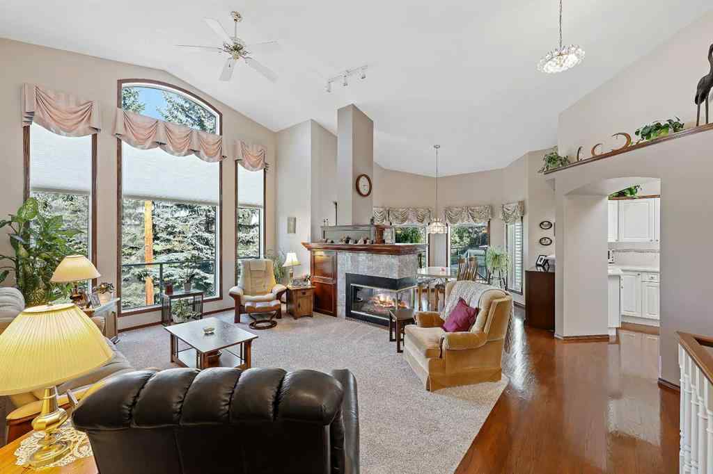 MLS® A2260401 - 163 Douglasview Road SE in Douglasdale/Glen Calgary, Residential