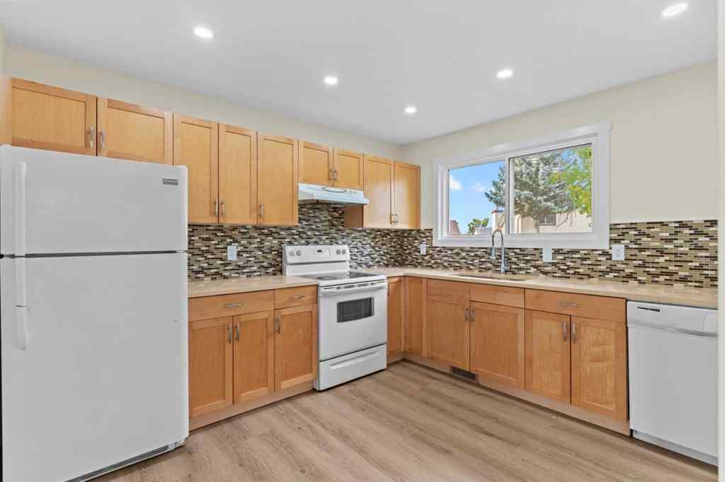 MLS® A2260404 - 361 Whitlock Way NE in Whitehorn Calgary, Residential