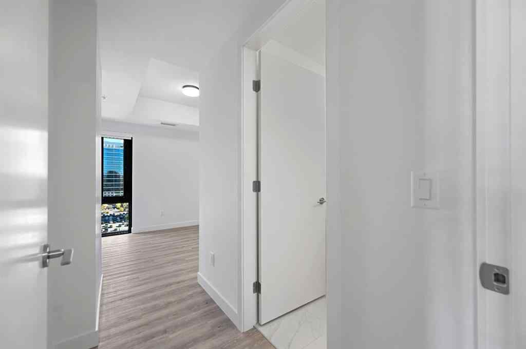 MLS® A2260412 - Unit #1102 730 2 Avenue SW in Eau Claire Calgary, Residential