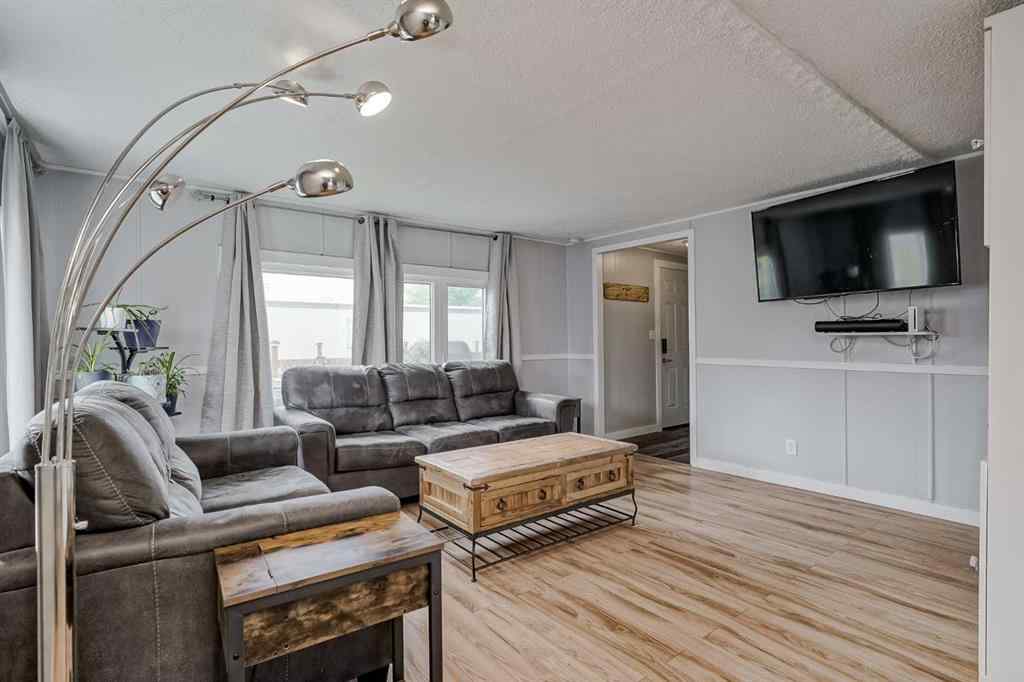 MLS® A2260413 - Unit #72 6220 17 Avenue SE in Red Carpet Calgary, Mobile