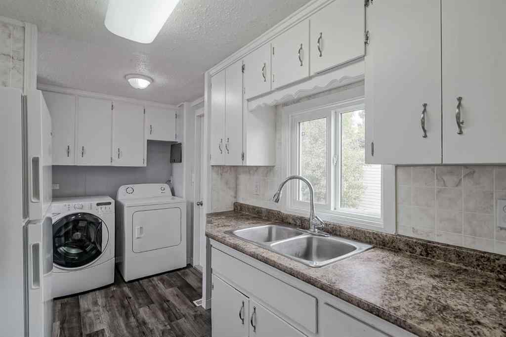 MLS® A2260413 - Unit #72 6220 17 Avenue SE in Red Carpet Calgary, Mobile