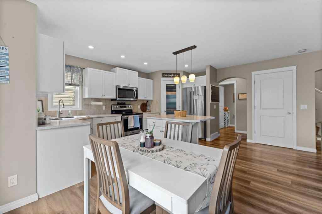 MLS® A2260420 - 354 Sagewood Drive SW in Sagewood Airdrie, Residential