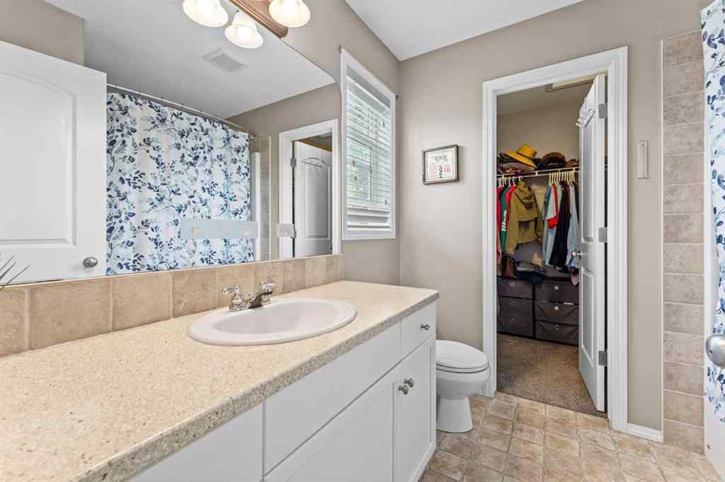 MLS® A2260420 - 354 Sagewood Drive SW in Sagewood Airdrie, Residential