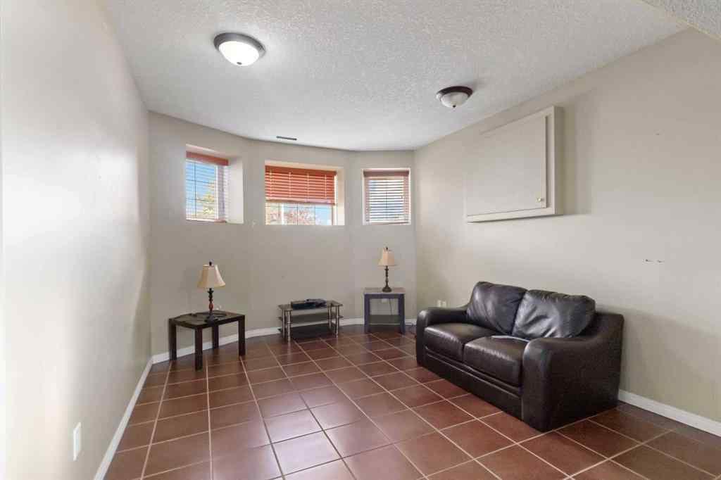 MLS® A2260425 - 197 Pliska Crescent  in Timberlea Fort McMurray, Residential