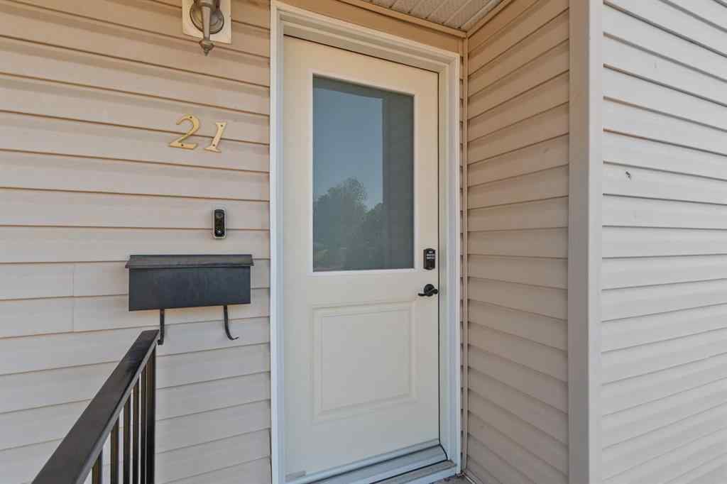MLS® A2260434 - 21 Pearson Place  in NONE Carstairs, Residential