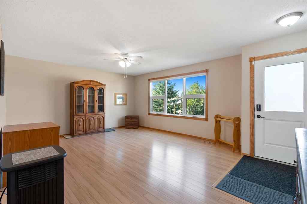 MLS® A2260434 - 21 Pearson Place  in NONE Carstairs, Residential