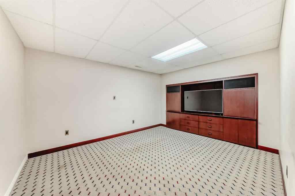 MLS® A2260446 - 261 Bridlecreek Park SW in Bridlewood Calgary, Residential