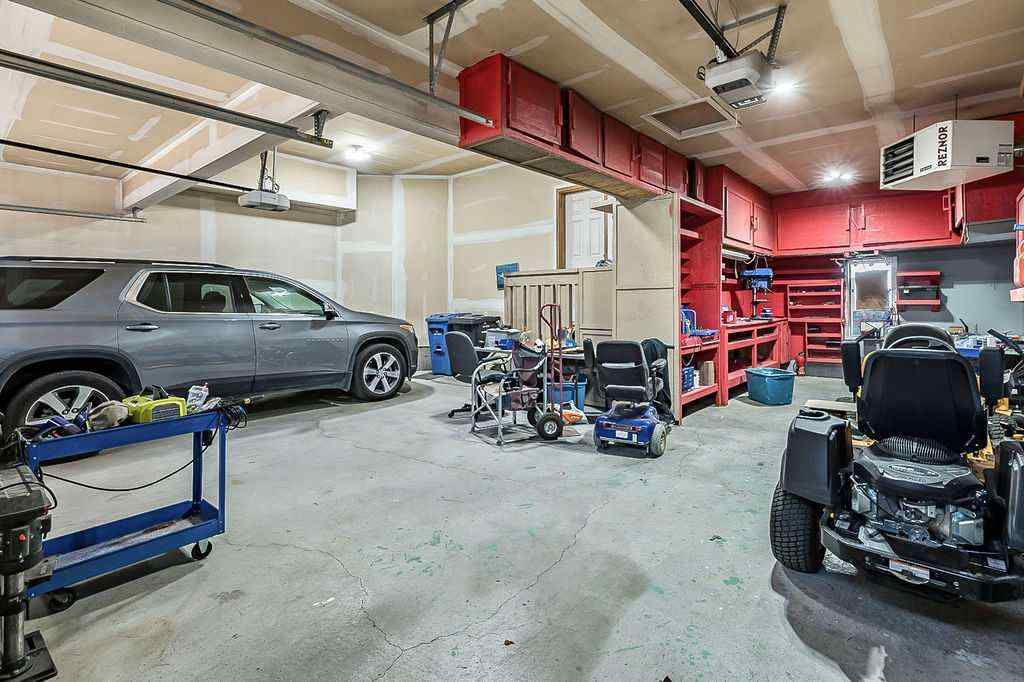 MLS® A2260447 - 29 Ranchers Crescent  in Air Ranch Okotoks, Residential