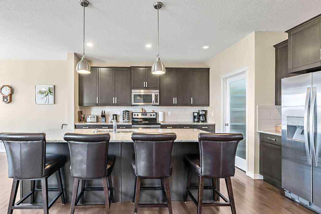 MLS® A2260447 - 29 Ranchers Crescent  in Air Ranch Okotoks, Residential