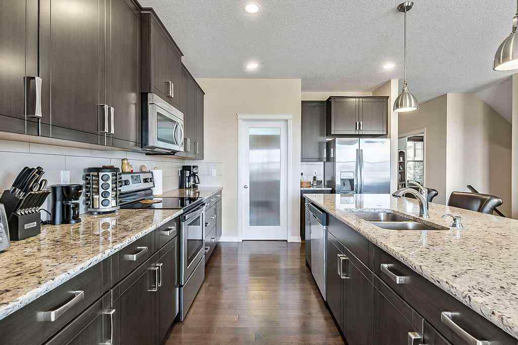 MLS® A2260447 - 29 Ranchers Crescent  in Air Ranch Okotoks, Residential