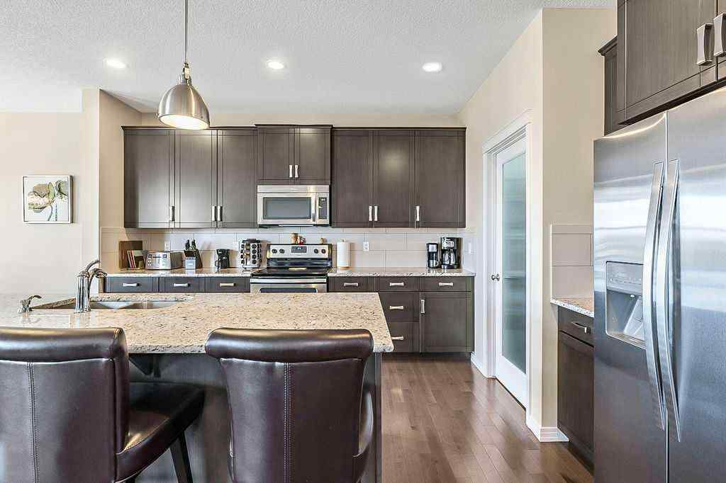 MLS® A2260447 - 29 Ranchers Crescent  in Air Ranch Okotoks, Residential