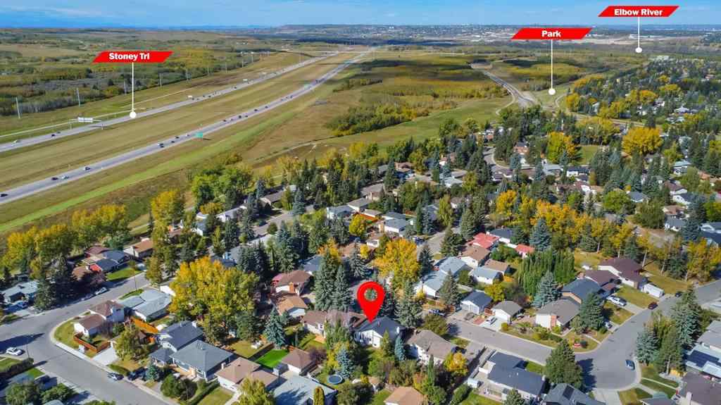 MLS® A2260448 - 208 Cedarille Green SW in Cedarbrae Calgary, Residential