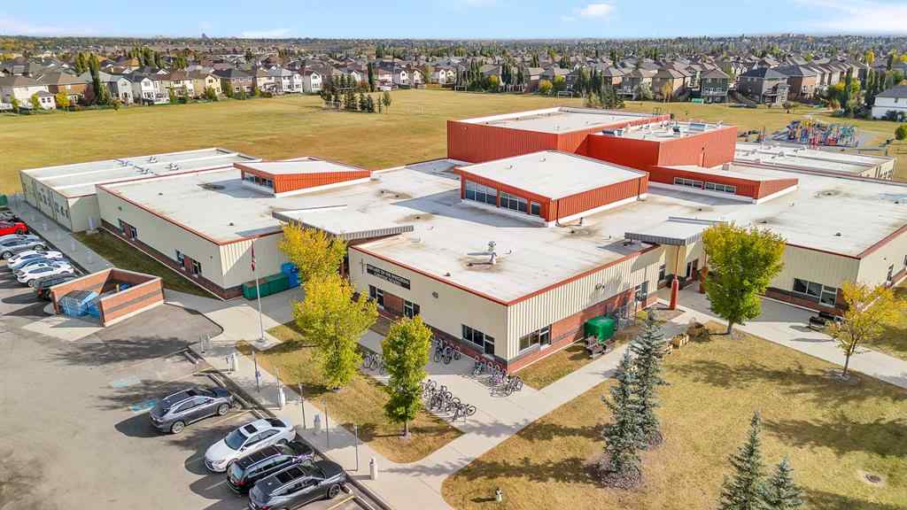 MLS® A2260452 - 320 Evermeadow Road SW in Evergreen Calgary, Residential