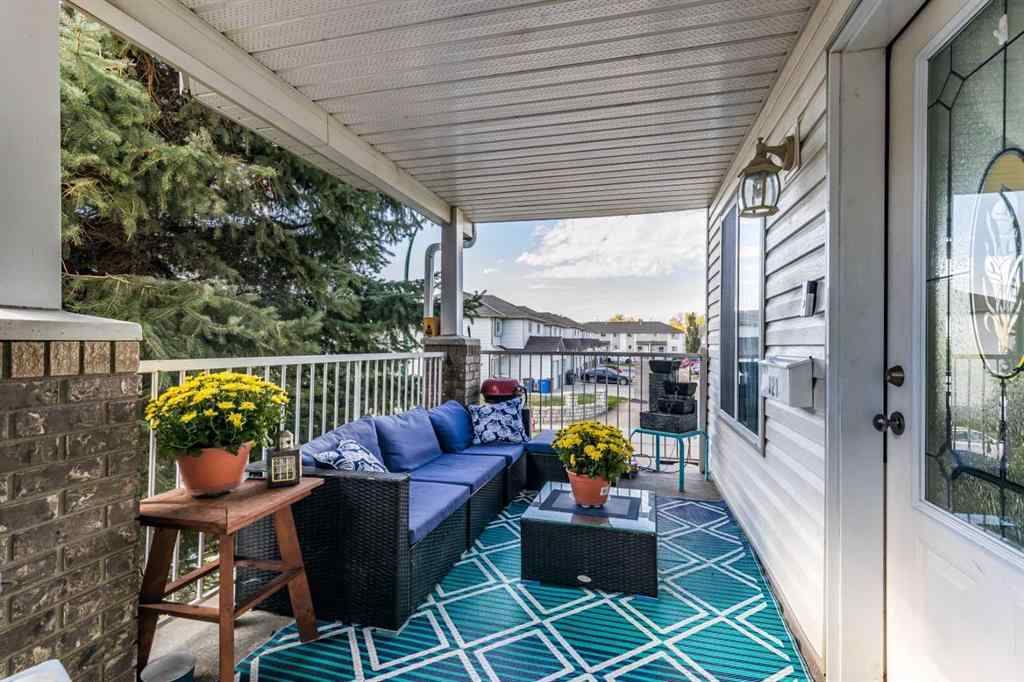 MLS® A2260459 - 321 Washington Way SE in River Flats Medicine Hat, Residential