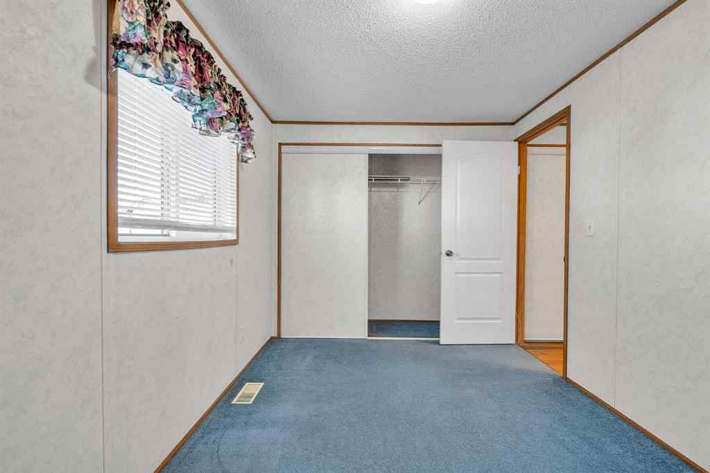 MLS® A2260469 - 211 2 Avenue SE in NONE Diamond Valley, Mobile