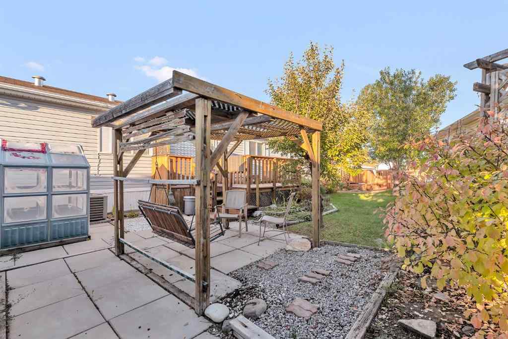 MLS® A2260469 - 211 2 Avenue SE in NONE Diamond Valley, Mobile