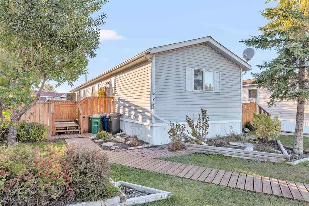 MLS® A2260469 - 211 2 Avenue SE in NONE Diamond Valley, Mobile